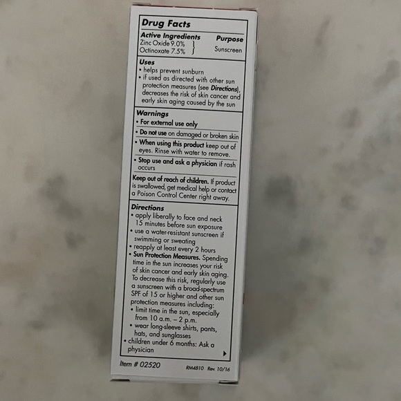 EltaMD UV Clear Tinted Broad-Spectrum SPF 46 EXP 4/2025 New In Box 1.7oz - Picture 4 of 10